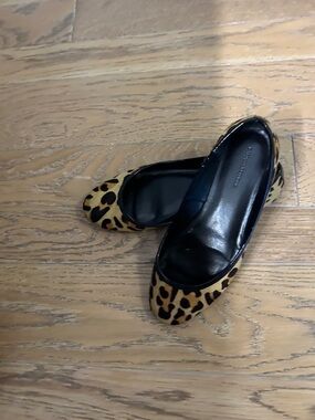 Leopard print flat, size 8.5, Banana Republic